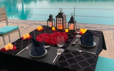 Candle Light Dinner : Pavilion Restaurant - Garden of Spices